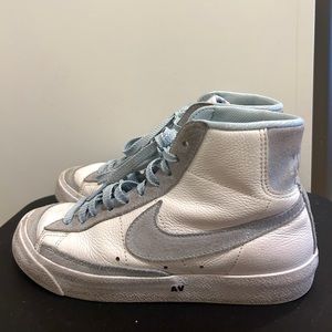 Nike Blazer Mid ‘77 Light Blue